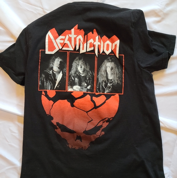 Destruction T-shirt. - Picture 2 of 2